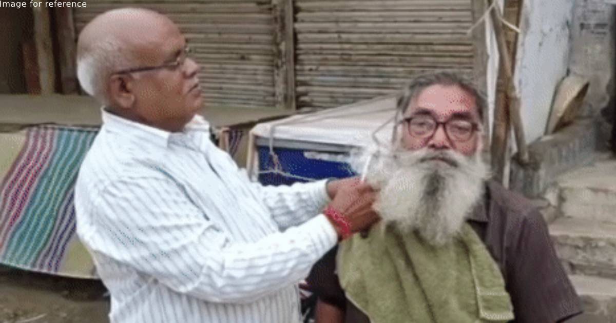 Chhattisgarh man shaves beard after 21 years on fulfilment of wish